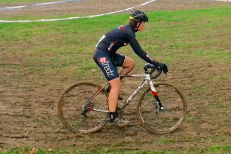 Danni tackling a Cyclocross track and getting muddy in the proccess